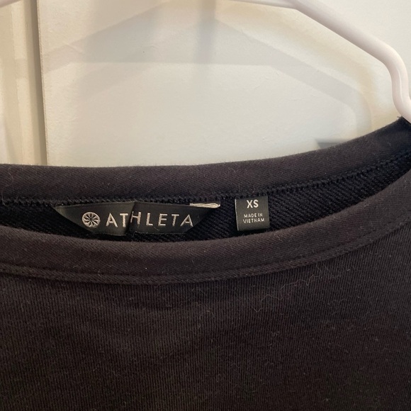Black Athleta crew - Picture 3 of 4